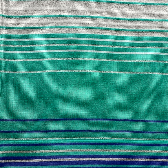 White House Black Market Top - Picture 4 of 4